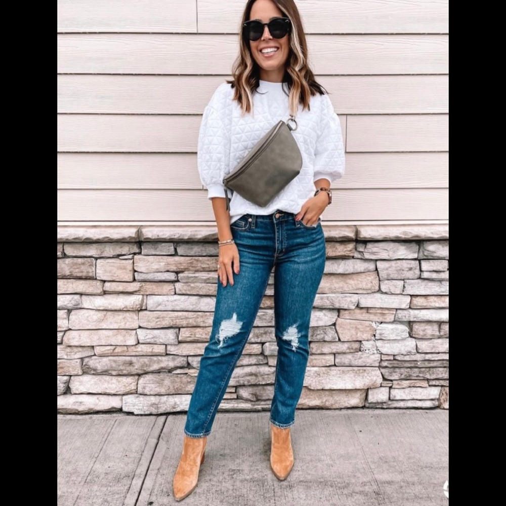Large Fanny Pack “universal thread”